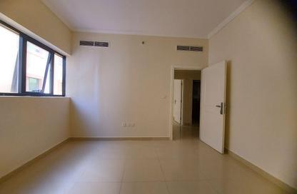 Apartment - 3 Bedrooms - 3 Bathrooms for rent in Al Thani Muwaileh - Muwaileh Commercial - Sharjah