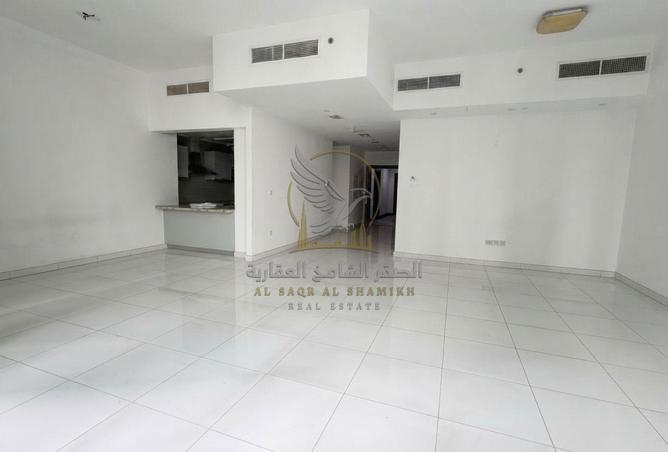 135645415 - Property Image 2