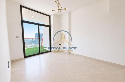 Apartment - 2 - 2 for rent in Binghatti Avenue - Al Jaddaf - Dubai