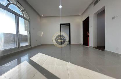 Apartment - 1 Bedroom - 1 Bathroom for rent in Al Mushrif Villas - Al Mushrif - Abu Dhabi