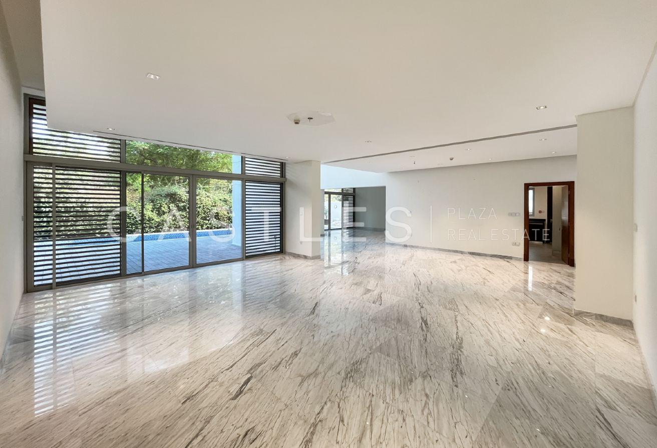 Contemporary Style |Ready To Move | Villa For Rent photo 4