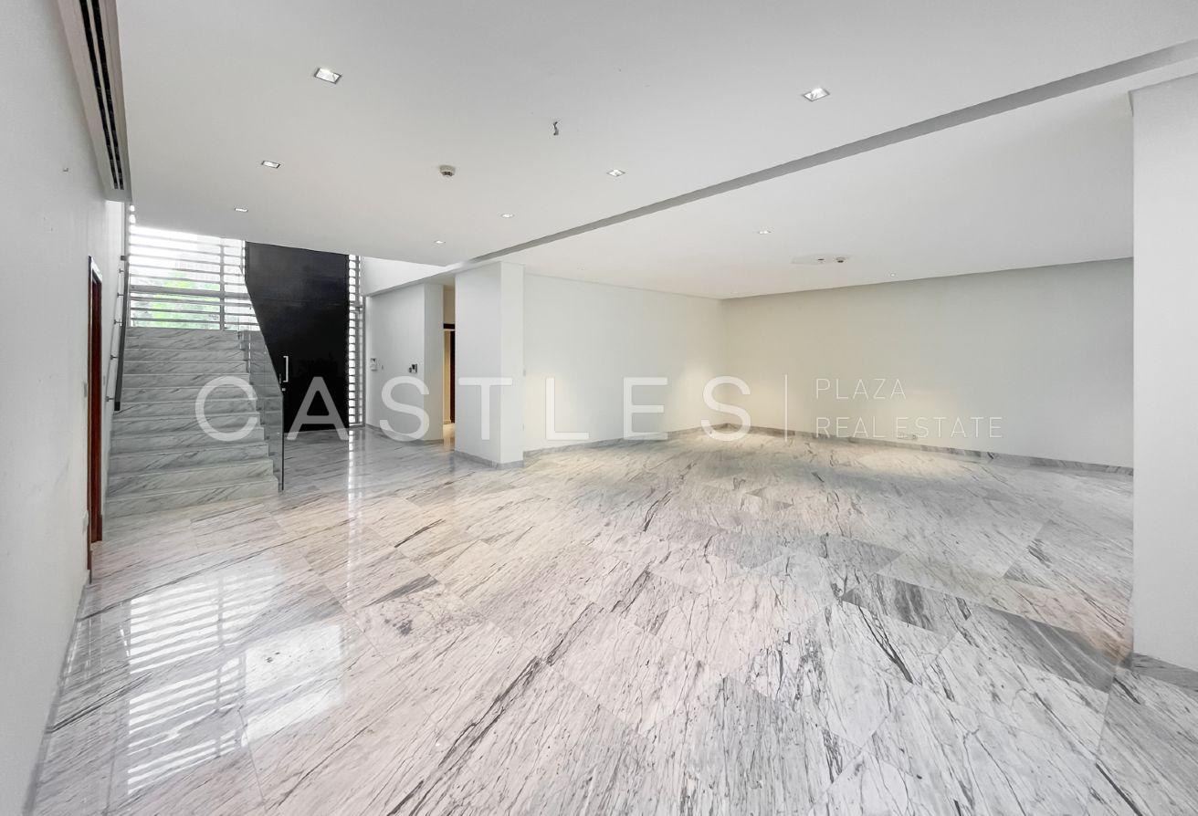 Contemporary Style |Ready To Move | Villa For Rent photo 5