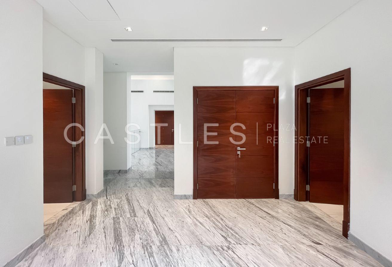 Contemporary Style |Ready To Move | Villa For Rent photo 25