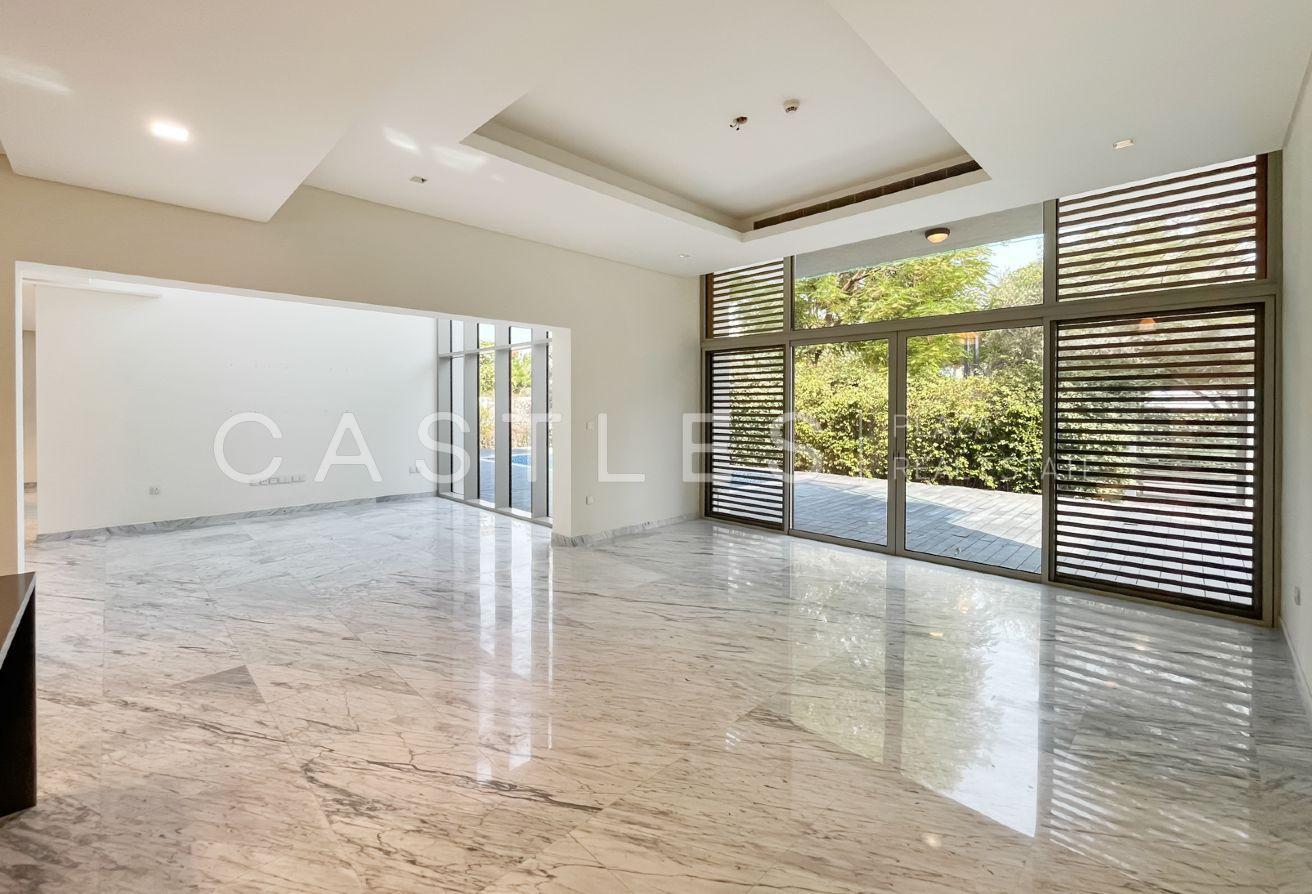 Contemporary Style |Ready To Move | Villa For Rent photo 6