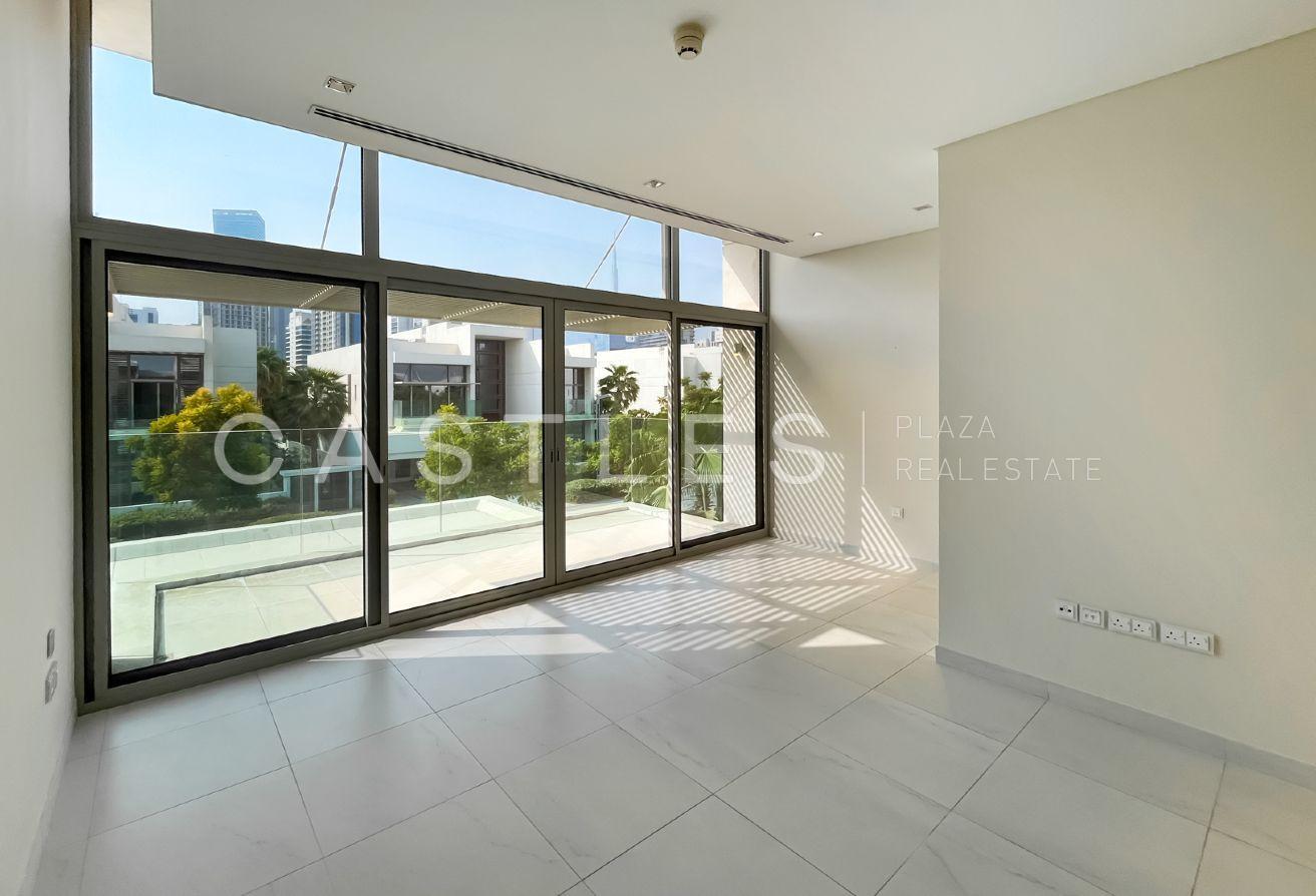 Contemporary Style |Ready To Move | Villa For Rent photo 27