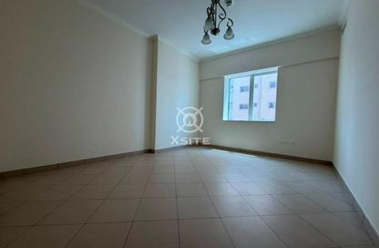 Apartment - 1 Bedroom - 2 Bathrooms for rent in Murdih Tower - District 17 - Jumeirah Village Circle - Dubai