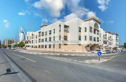 Apartment - 2 Bedrooms - 3 Bathrooms for rent in Amber Residency - Umm Suqeim 3 - Umm Suqeim - Dubai