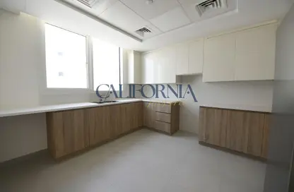 Apartment - 3 Bedrooms - 3 Bathrooms for sale in Nasayem Avenue 2 - Nasayem Avenue - Mirdif Hills - Mirdif - Dubai