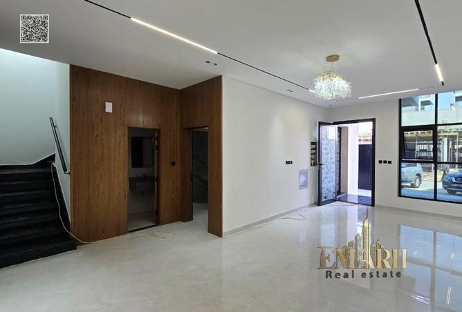 131100969 - Property Image 2