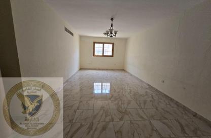 Apartment - 2 Bedrooms - 3 Bathrooms for rent in Al Qulaya'ah - Al Sharq - Sharjah