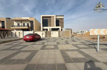 فيلا - 5 غرف نوم - 7 حمامات للايجار في الحليو 1 - الحليو - عجمان