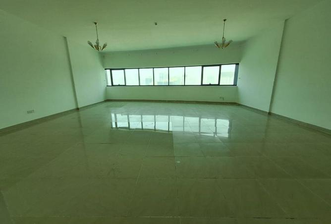 2PFYbtIsWmG - Property Image 3