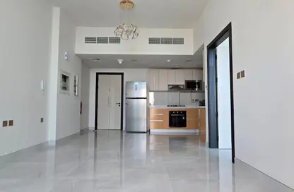 شقة - غرفة نوم - 2 حمامات للايجار في سكايز من دانوب - ارجان - دبي