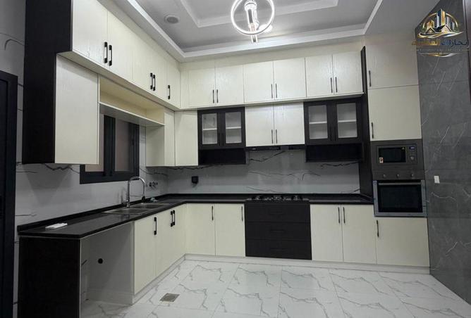 99960932 - صورة العقار 2