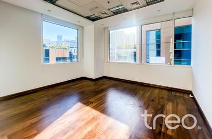 Office Space - Studio - 1 Bathroom for rent in Bay Square Building 12 - Bay Square - Business Bay - Dubai