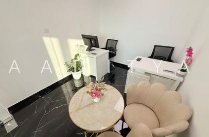 Office Space - Studio - 1 Bathroom for rent in Fatima Mohammad Ahmad Bin Suleiman Building - Al Raffa - Bur Dubai - Dubai
