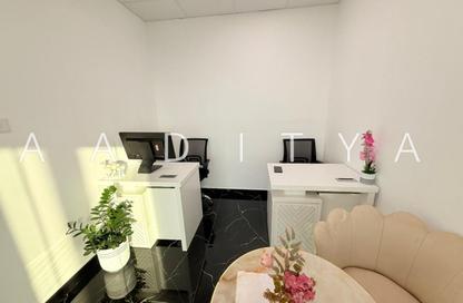 Office Space - Studio - 1 Bathroom for rent in Fatima Mohammad Ahmad Bin Suleiman Building - Al Raffa - Bur Dubai - Dubai