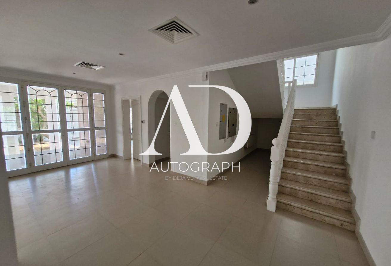 Modern Design | 4 Bed New With Pool photo 3