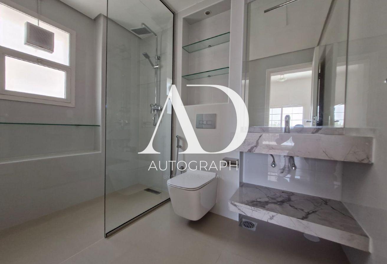Modern Design | 4 Bed New With Pool photo 7