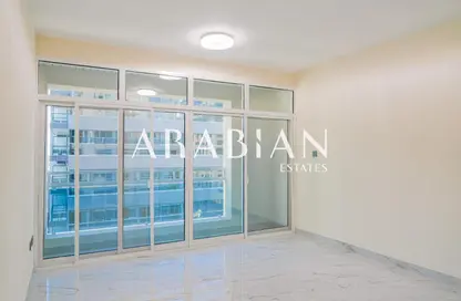 Apartment - 2 Bedrooms - 3 Bathrooms for rent in Emerald Residence - Dubai Marina - Dubai