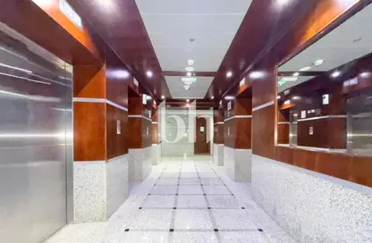 شقة - 2 غرف نوم - 3 حمامات للبيع في برج المهند - المجاز - الشارقة