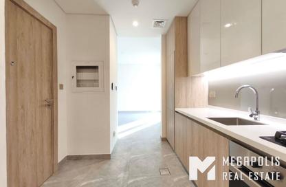 Apartment - Studio - 1 Bathroom for rent in Peninsula One - Peninsula - Business Bay - Dubai