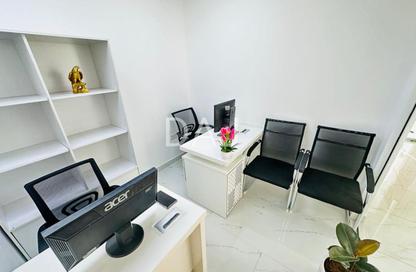 Office Space - Studio - 1 Bathroom for rent in Reem Residency - Al Karama - Dubai