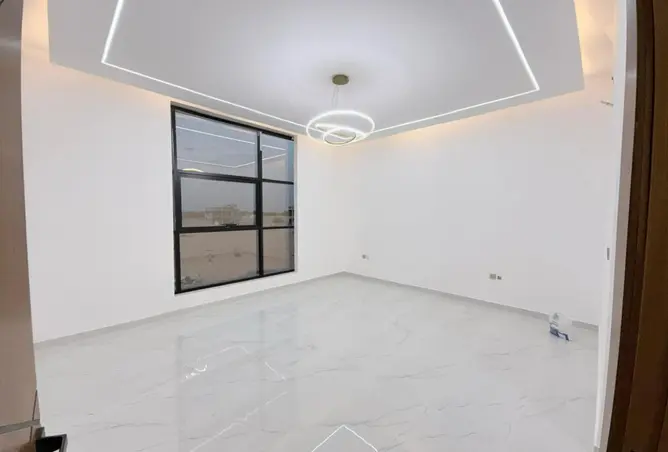 157790115 - Property Image 2