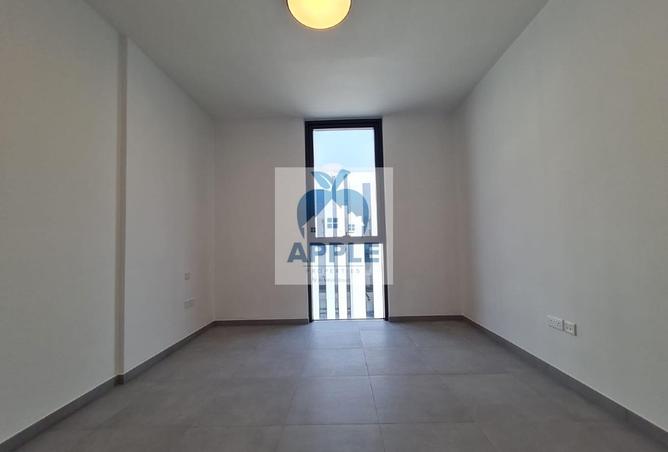 127921553 - Property Image 3