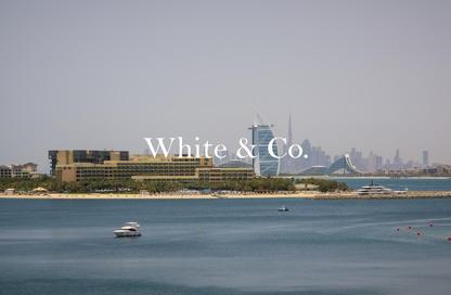 Apartment - 3 Bedrooms - 5 Bathrooms for sale in Al Msalli - Shoreline Apartments - Palm Jumeirah - Dubai Apartment - 3 Bedrooms - 5 Bathrooms for sale in Al Msalli - Shoreline Apartments - Palm Jumeirah - Dubai