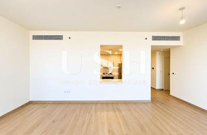 Apartment - 3 - 4 for rent in The Mayfair - Town Square - Dubai