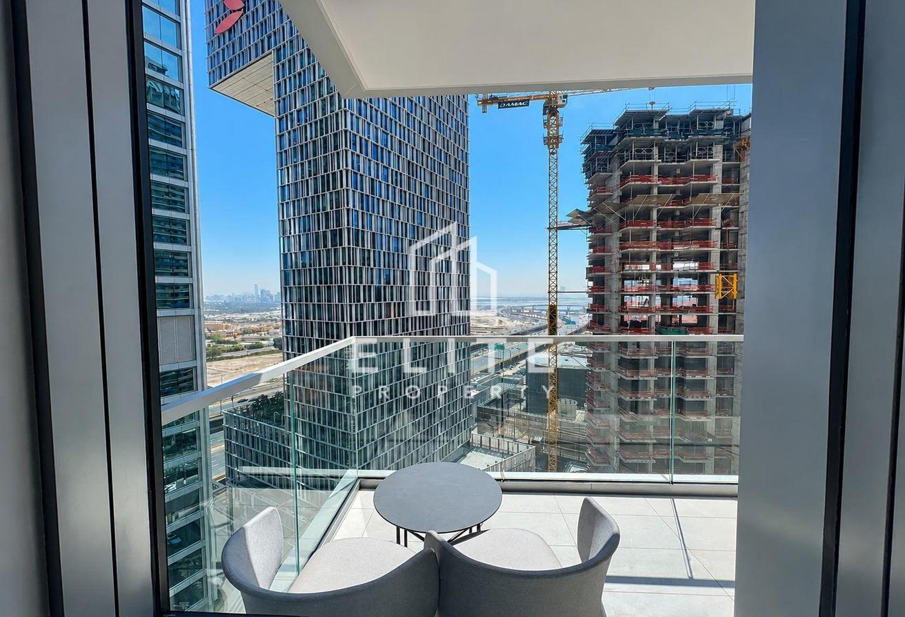 Great View | Vacant | Bills Inclusive Option photo 5