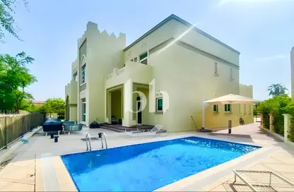 Villa - 4 Bedrooms - 5 Bathrooms for rent in Entertainment Foyer - Islamic Clusters - Jumeirah Islands - Dubai