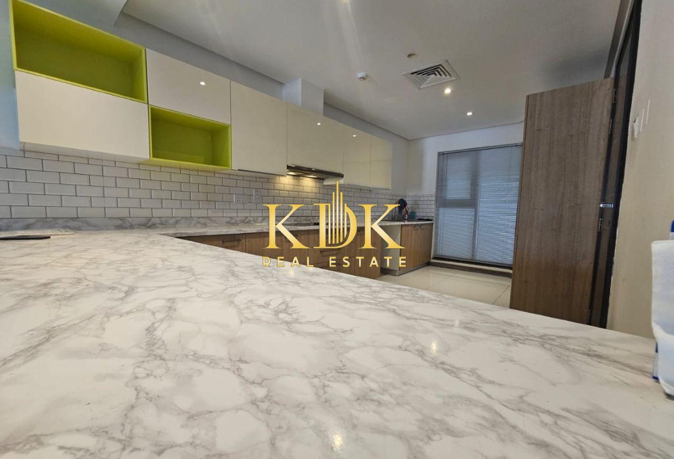 4BR with Maid | Private Pool | Two Parking Spots photo 11