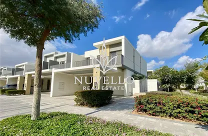 Townhouse - 4 Bedrooms - 5 Bathrooms for sale in Tilal Al Ghaf - Dubai