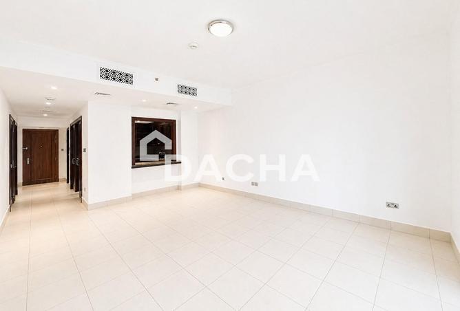 82372685 - Property Image 3