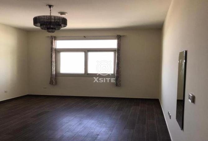 120166811 - Property Image 2