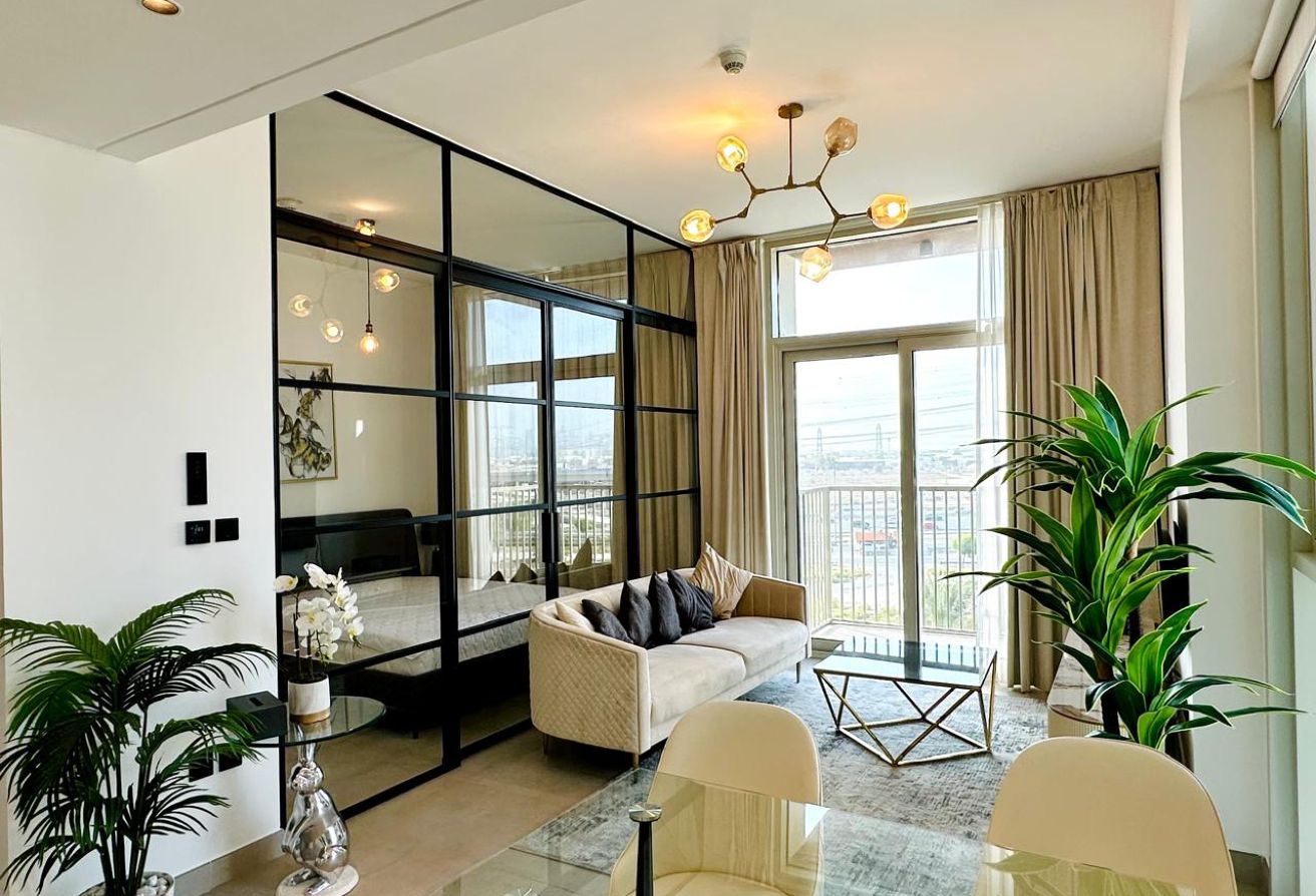 FULLY FURNISHED 2BR| READY| CORNER UNIT