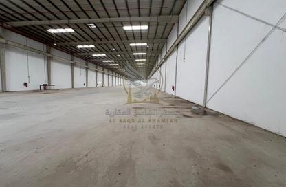 Warehouse - Studio - 3 Bathrooms for rent in Al Sajaa S - Al Sajaa - Sharjah