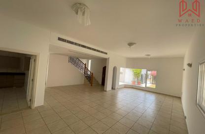 Villa - 3 - 4 for rent in Umm Suqeim 1 Villas - Umm Suqeim 1 - Umm Suqeim - Dubai