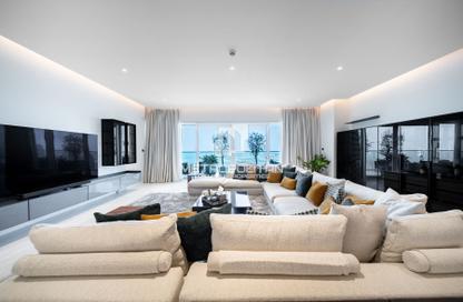 Apartment - 4 Bedrooms - 6 Bathrooms for rent in The One JBR - Jumeirah Beach Residence - Dubai