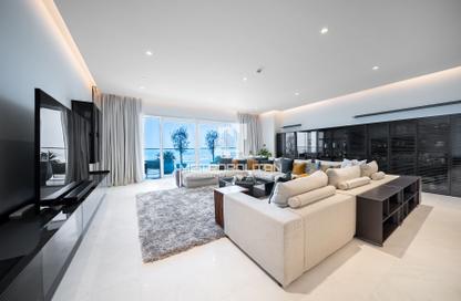 Apartment - 4 Bedrooms - 6 Bathrooms for rent in The One JBR - Jumeirah Beach Residence - Dubai