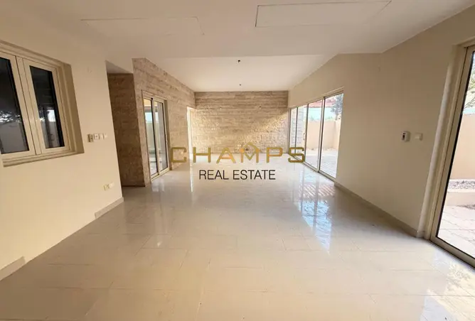 156938806 - Property Image 3