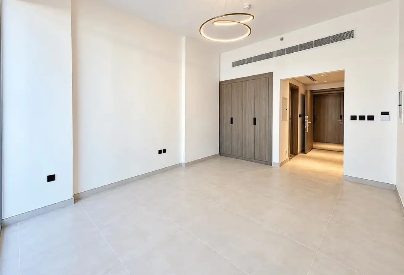 156932830 - Property Main Image