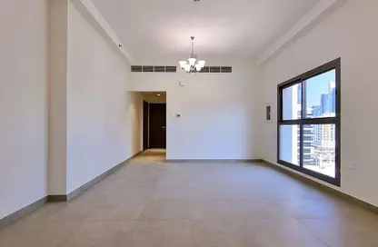 Apartment - 1 Bedroom - 2 Bathrooms for rent in Jumeirah Garden City - Al Satwa - Dubai