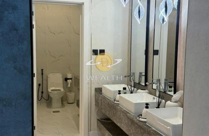 Villa - 5 Bedrooms - 7+ Bathrooms for sale in Al Hooshi Villas - Hoshi - Al Badie - Sharjah Villa - 5 Bedrooms - 7+ Bathrooms for sale in Al Hooshi Villas - Hoshi - Al Badie - Sharjah