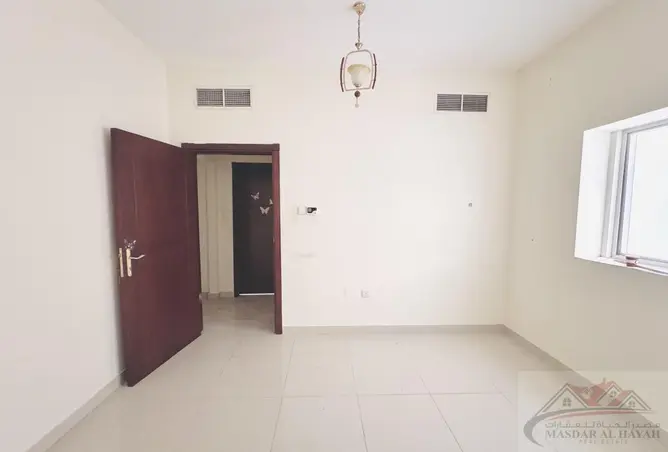 163233812 - Property Image 3