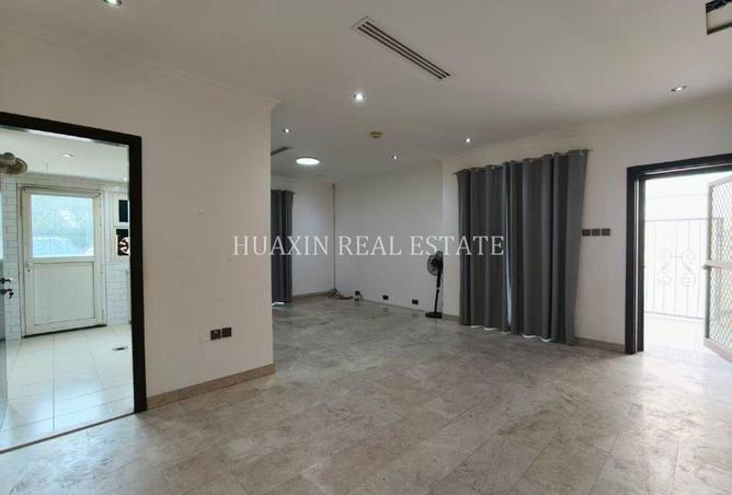 71505112 - Property Image 2