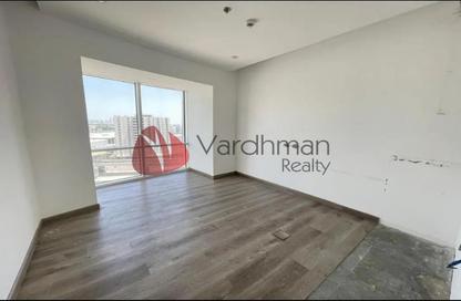 Office Space - Studio - 1 Bathroom for rent in Park Place Tower - Sheikh Zayed Road - Dubai
