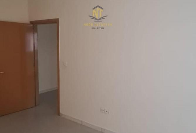 56157330 - صورة العقار 3